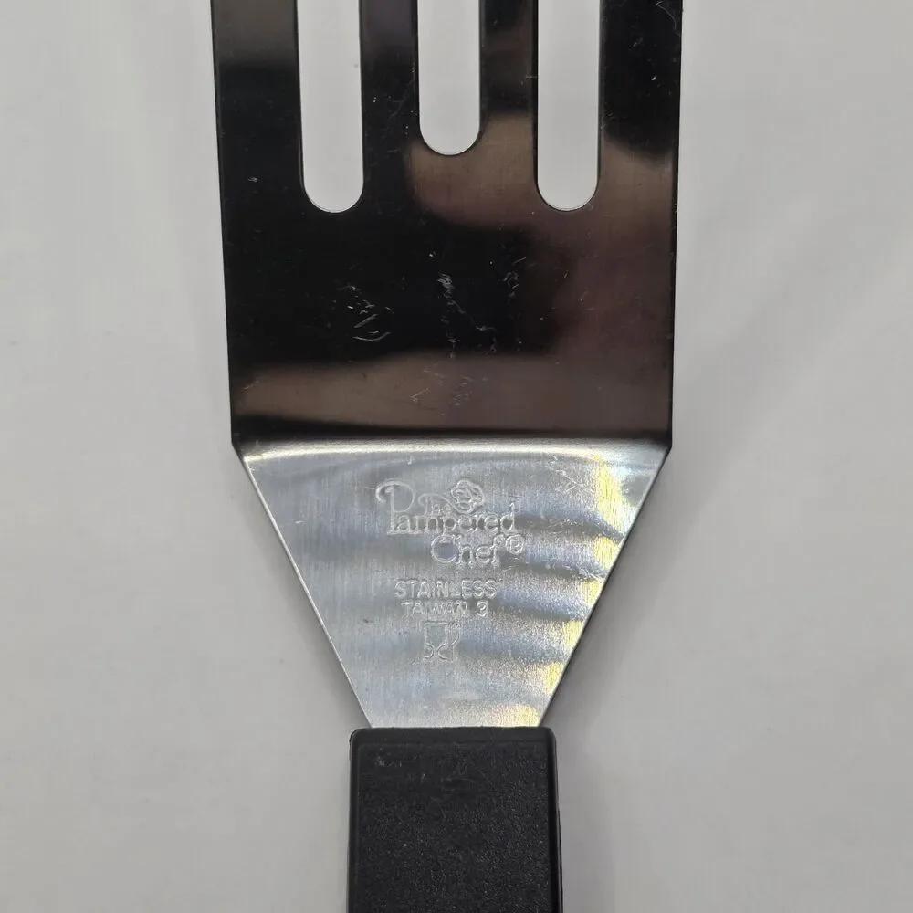 Pampered Chef Mini Serving Spatula #2622